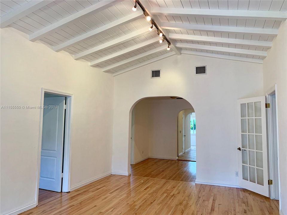 Недавно арендовано: $4,300 (3 спален, 2 ванн, 1430 Квадратных фут)