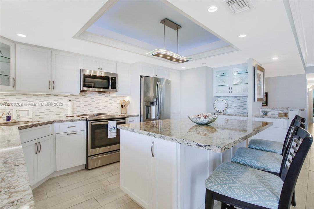 Recently Sold: $2,300,000 (2 beds, 2 baths, 2010 Square Feet)