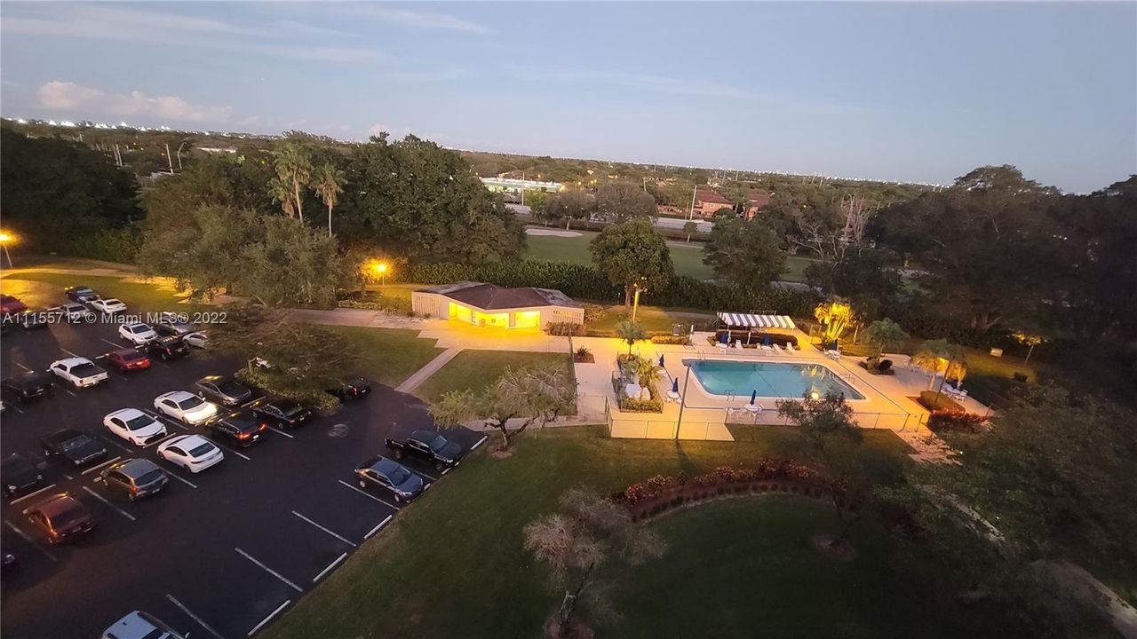 Vendido Recientemente: $159,900 (2 camas, 2 baños, 1120 Pies cuadrados)