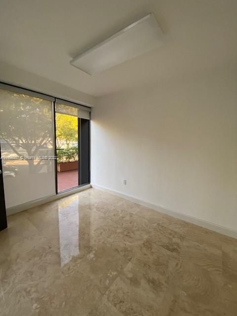 最近租的: $4,450 (0 贝兹, 0 浴室, 0 平方英尺)