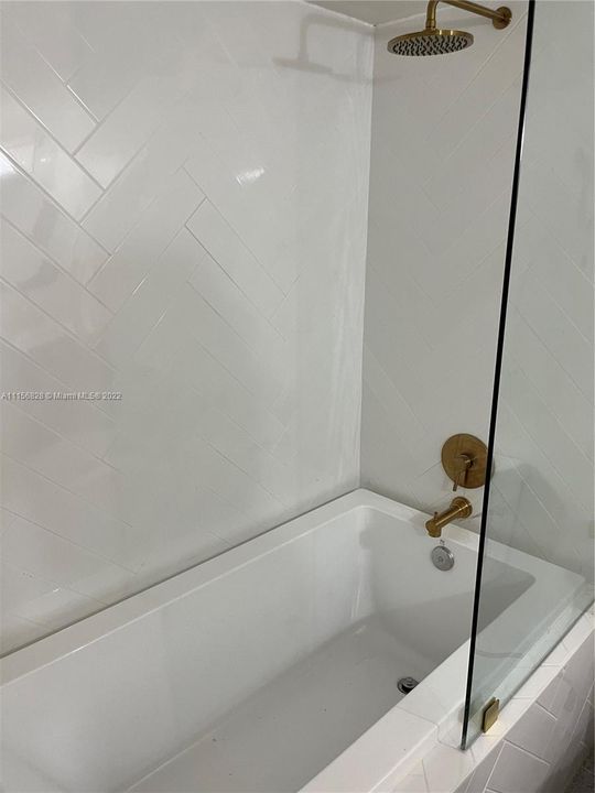 Recientemente alquilado: $2,200 (2 camas, 1 baños, 1034 Pies cuadrados)