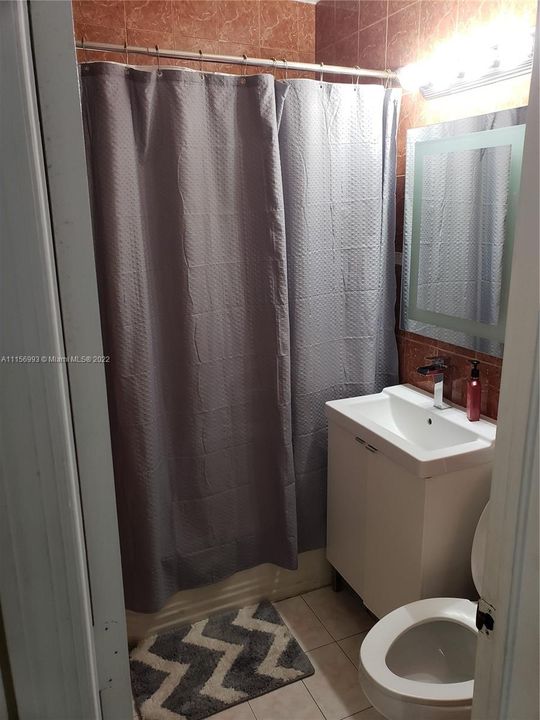 Недавно продано: $495,000 (3 спален, 2 ванн, 1088 Квадратных фут)