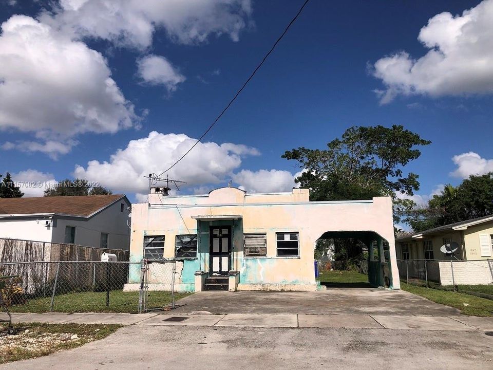 Recently Sold: $54,900 (3 beds, 1 baths, 912 Square Feet)