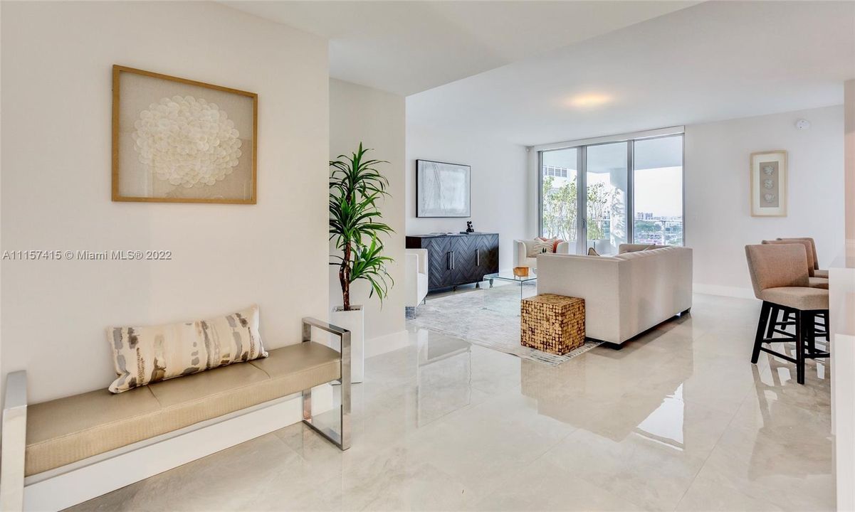 Recently Sold: $1,550,000 (2 beds, 2 baths, 2544 Square Feet)