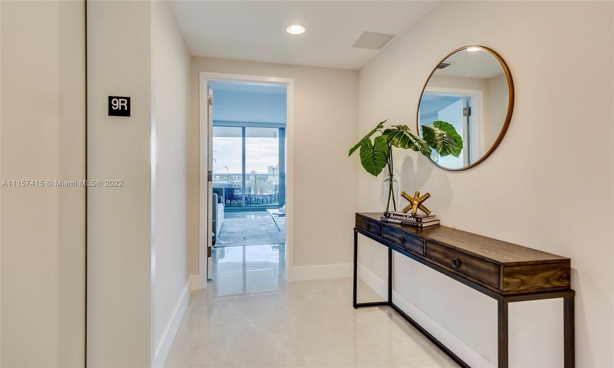 Recently Sold: $1,550,000 (2 beds, 2 baths, 2544 Square Feet)
