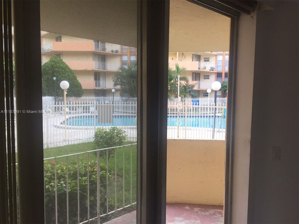 Recently Rented: $1,700 (2 beds, 2 baths, 1096 Square Feet)