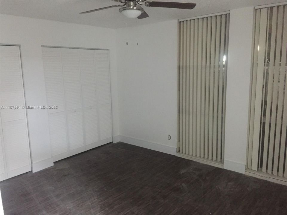 Recently Rented: $1,700 (2 beds, 2 baths, 1096 Square Feet)