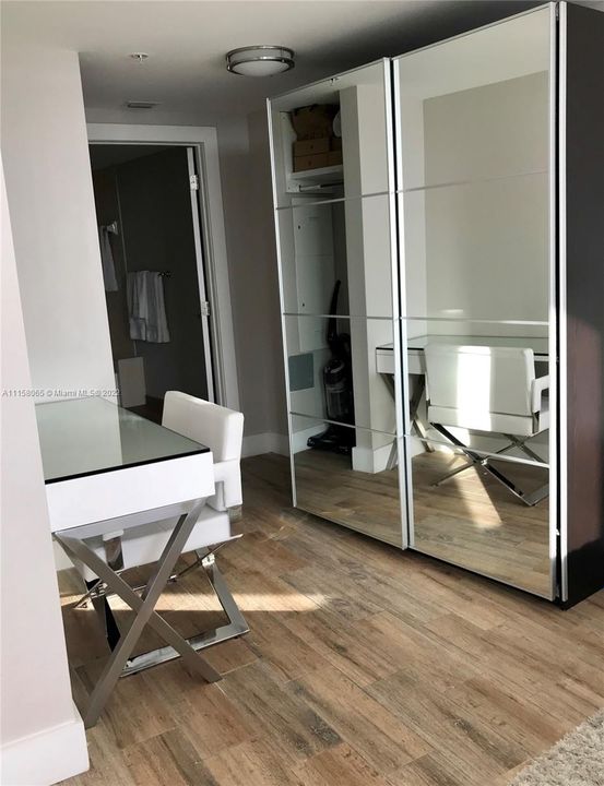 Recientemente alquilado: $3,800 (2 camas, 2 baños, 1048 Pies cuadrados)