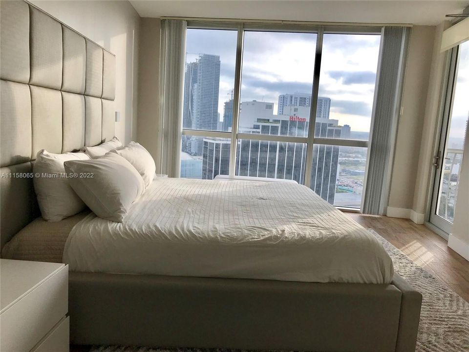 Recientemente alquilado: $3,800 (2 camas, 2 baños, 1048 Pies cuadrados)