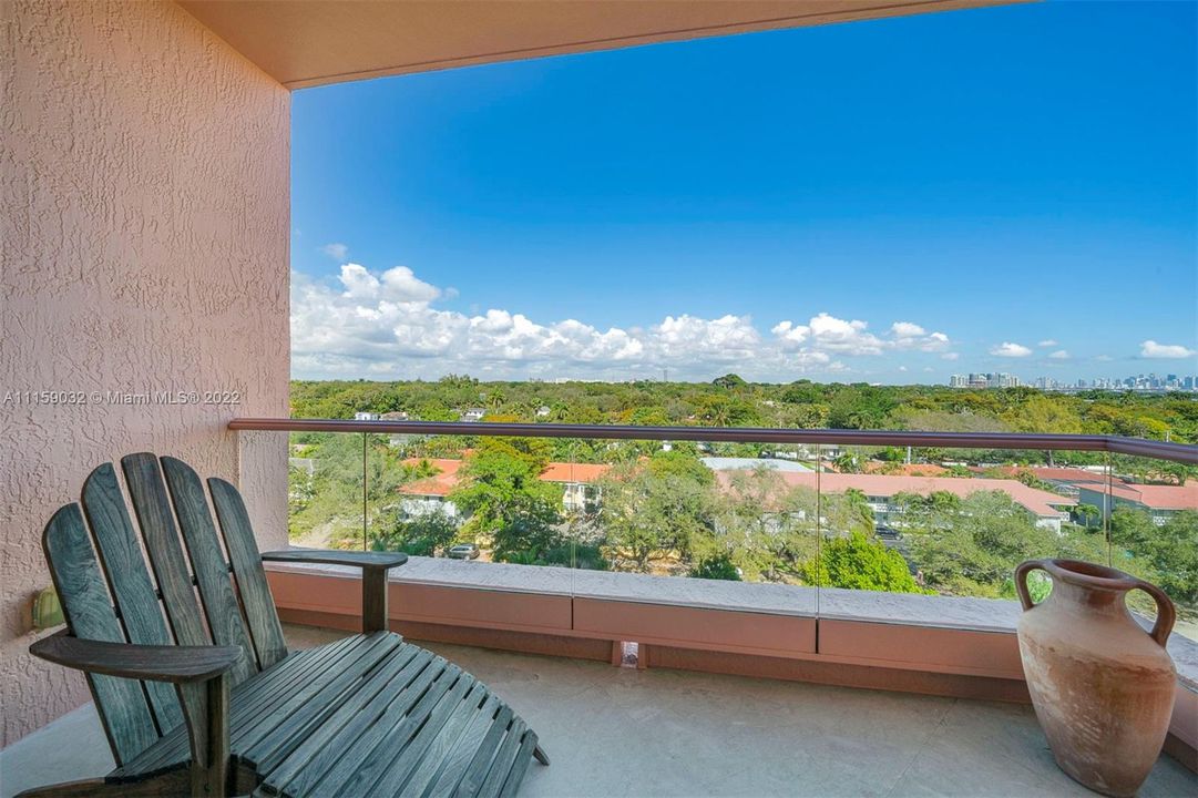 Recently Sold: $2,250,000 (2 beds, 3 baths, 2960 Square Feet)