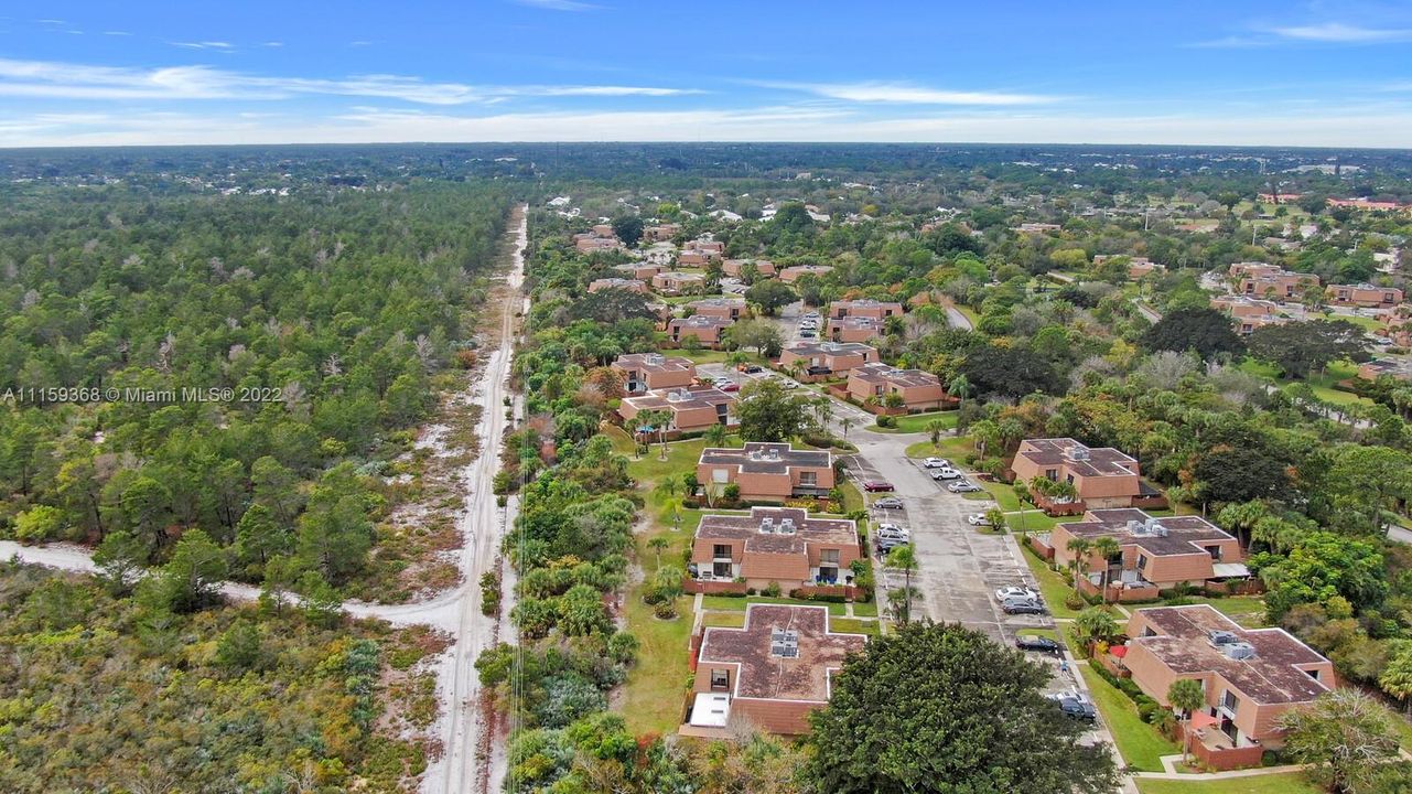 Vendido Recientemente: $270,000 (2 camas, 2 baños, 1288 Pies cuadrados)