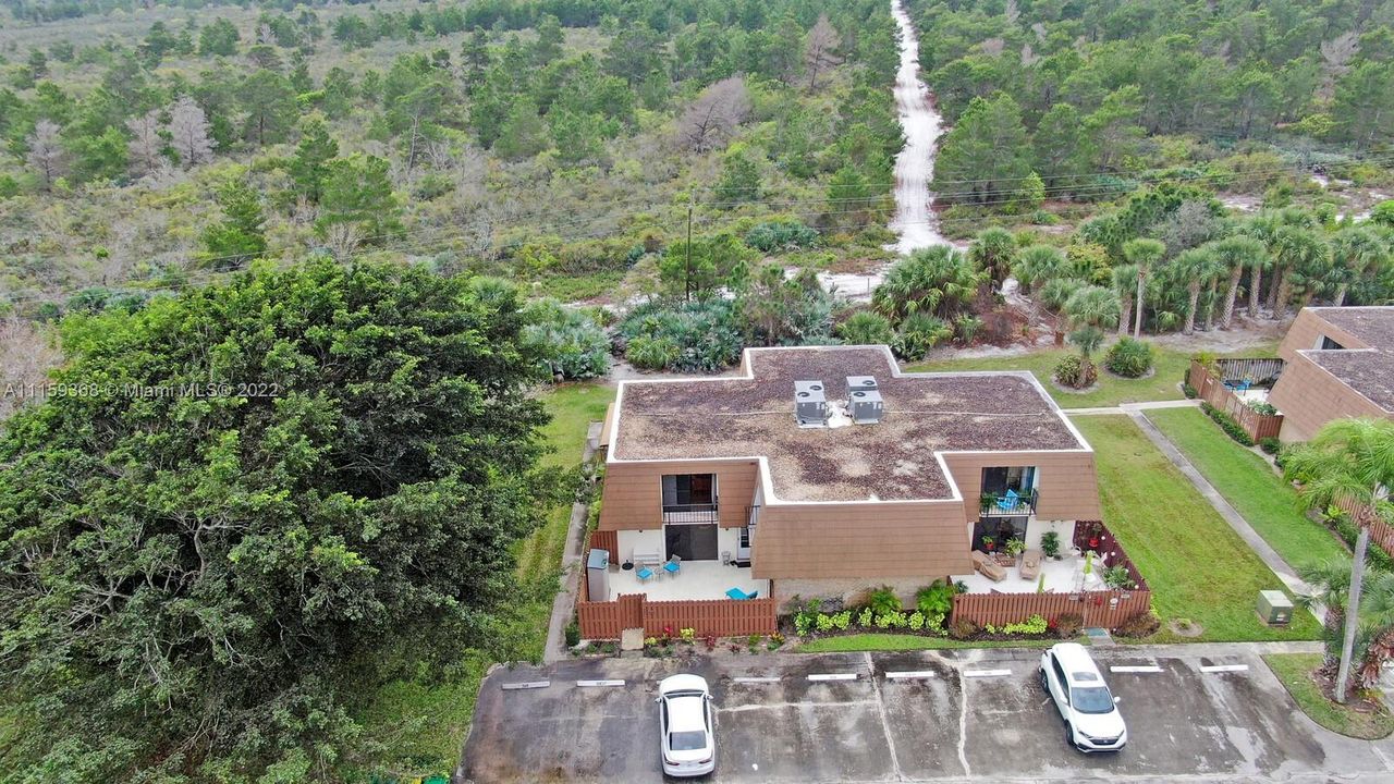 Vendido Recientemente: $270,000 (2 camas, 2 baños, 1288 Pies cuadrados)