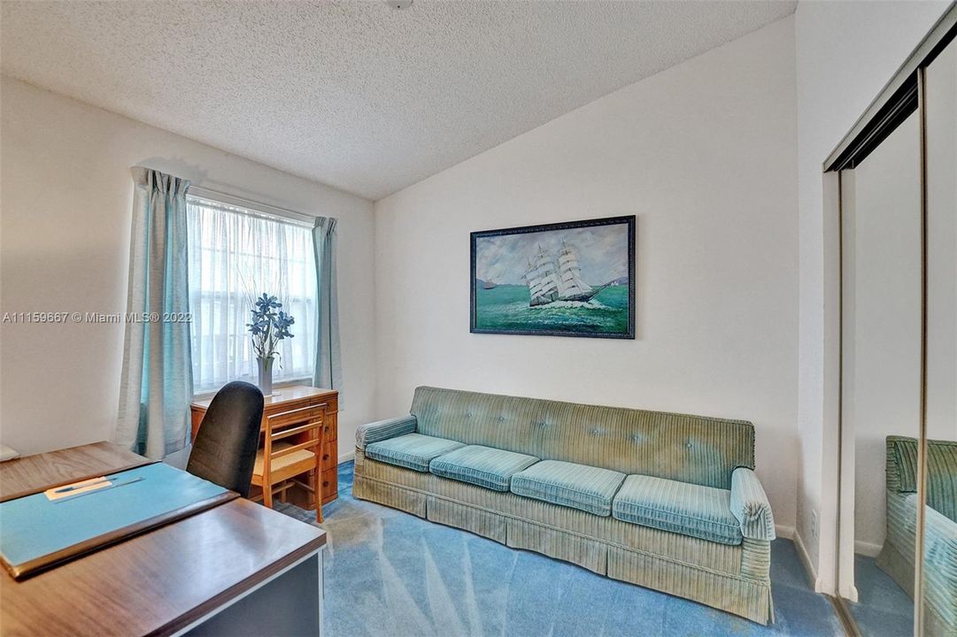 Recently Sold: $499,900 (3 beds, 2 baths, 1581 Square Feet)