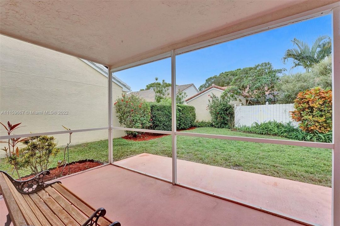 Recently Sold: $499,900 (3 beds, 2 baths, 1581 Square Feet)