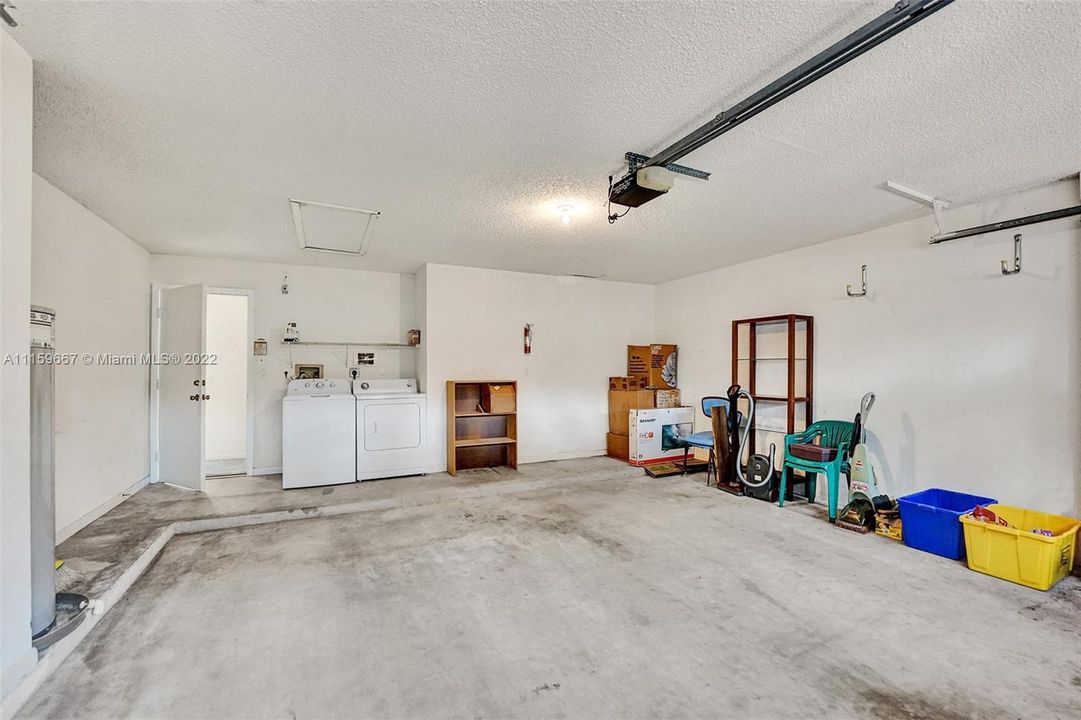 Recently Sold: $499,900 (3 beds, 2 baths, 1581 Square Feet)