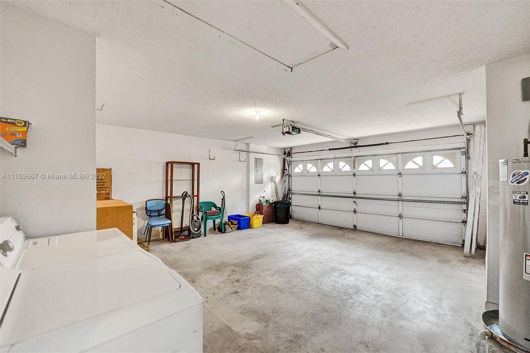 Recently Sold: $499,900 (3 beds, 2 baths, 1581 Square Feet)