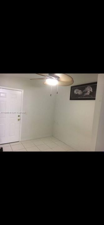 最近售出: $110,000 (4 贝兹, 3 浴室, 0 平方英尺)