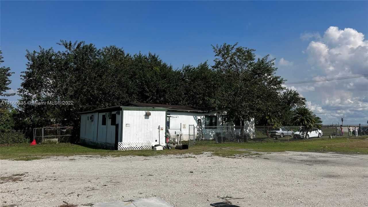 View of the two Mobile Homes, the first one is for an office.