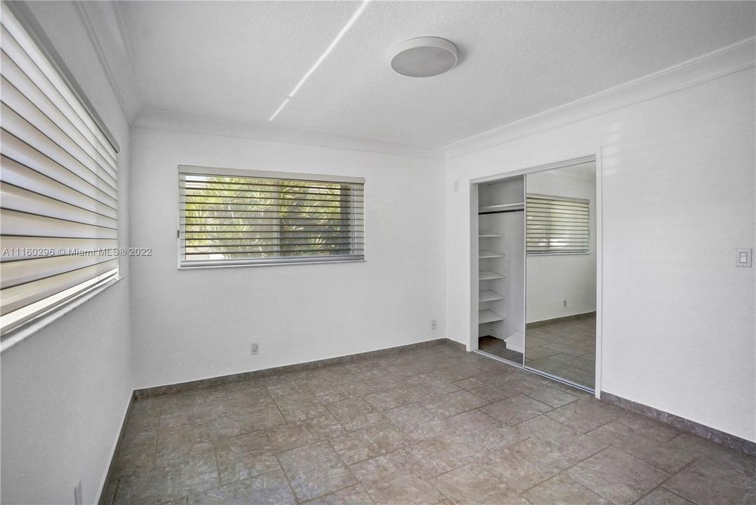 最近售出: $895,000 (3 贝兹, 2 浴室, 1740 平方英尺)