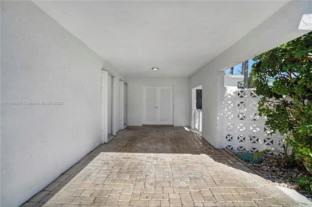 最近售出: $895,000 (3 贝兹, 2 浴室, 1740 平方英尺)