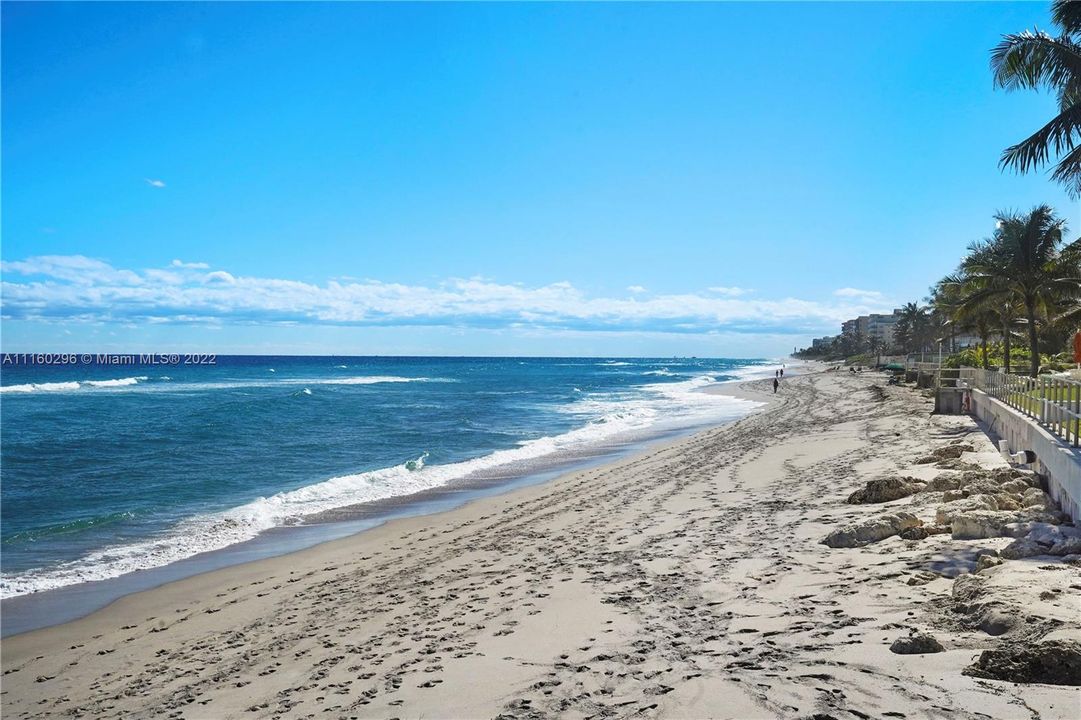 最近售出: $895,000 (3 贝兹, 2 浴室, 1740 平方英尺)