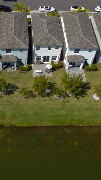 Недавно продано: $430,000 (3 спален, 2 ванн, 1642 Квадратных фут)