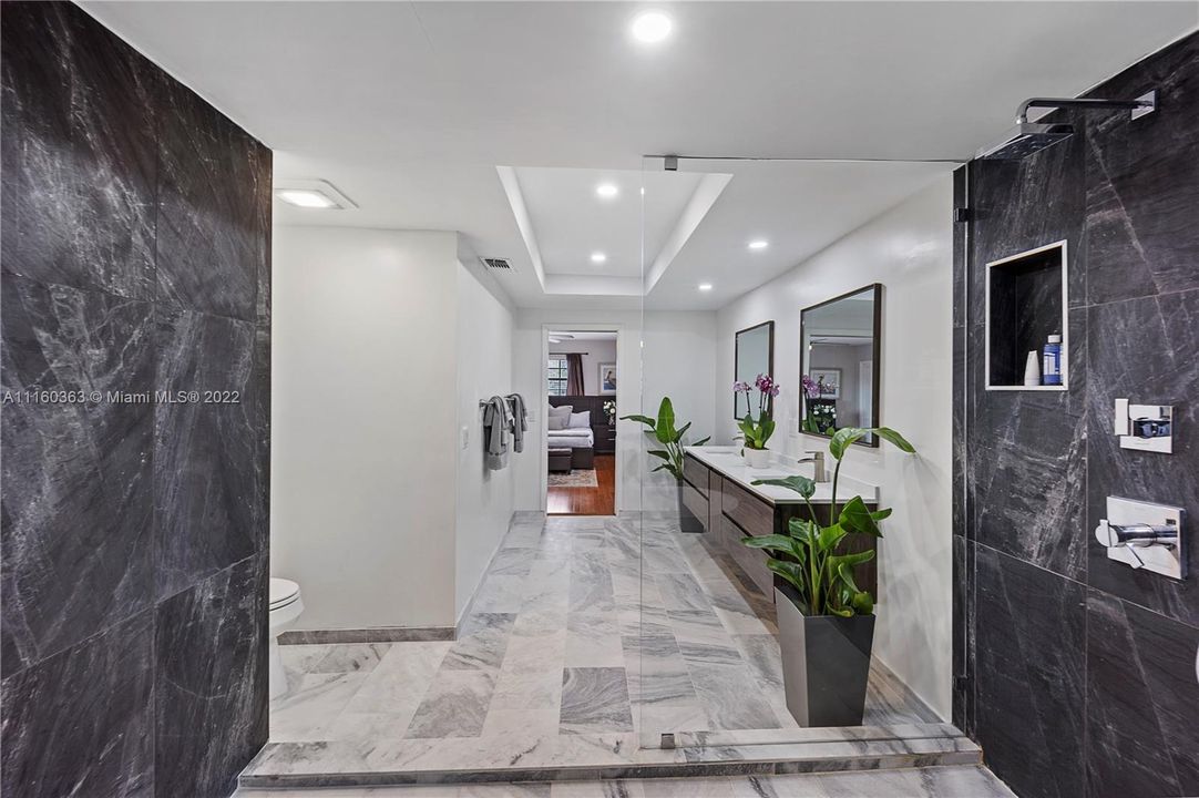 Master bathroom with marble floor