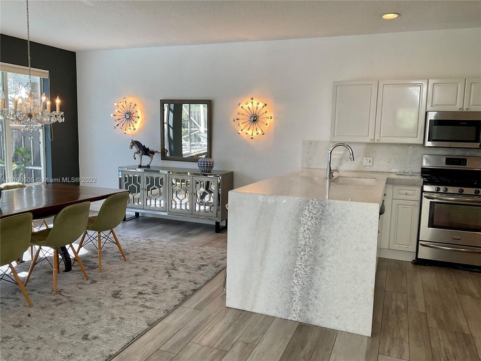 Open floor plan kitchen.