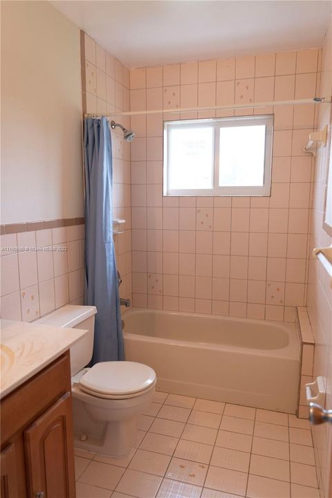 Недавно арендовано: $3,000 (3 спален, 2 ванн, 2896 Квадратных фут)