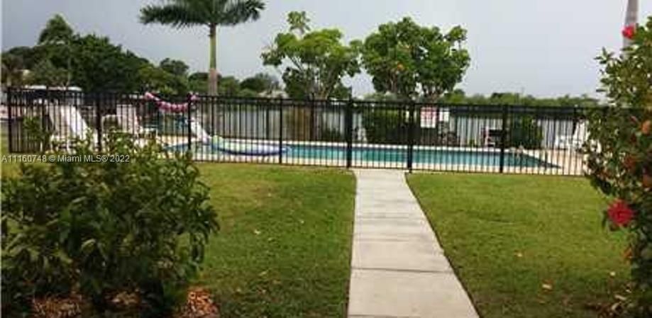 Recently Rented: $1,500 (2 beds, 2 baths, 800 Square Feet)