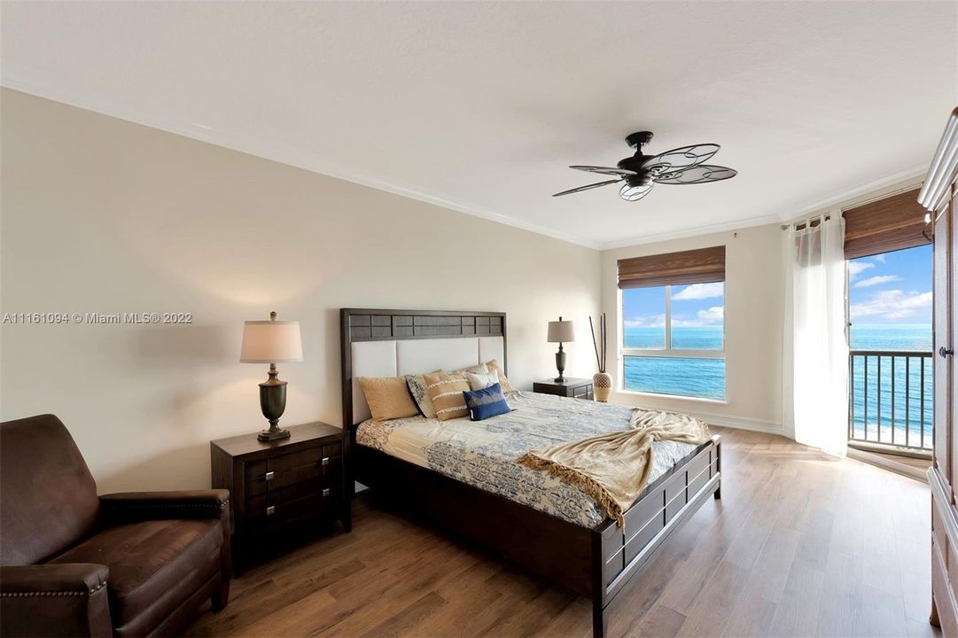 Recientemente alquilado: $5,900 (3 camas, 3 baños, 2833 Pies cuadrados)