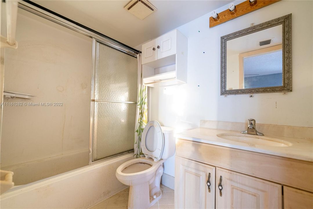 最近售出: $145,000 (2 贝兹, 2 浴室, 1020 平方英尺)