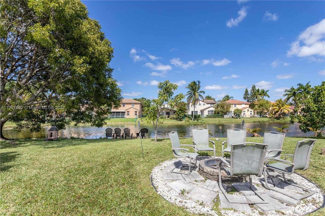 Recently Sold: $635,000 (4 beds, 2 baths, 2197 Square Feet)