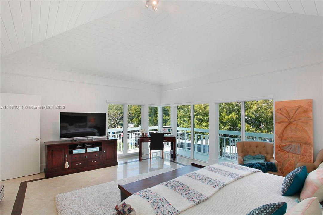 MASTER BEDROOM WITH OPEN VIEWS TO HARBOR DR