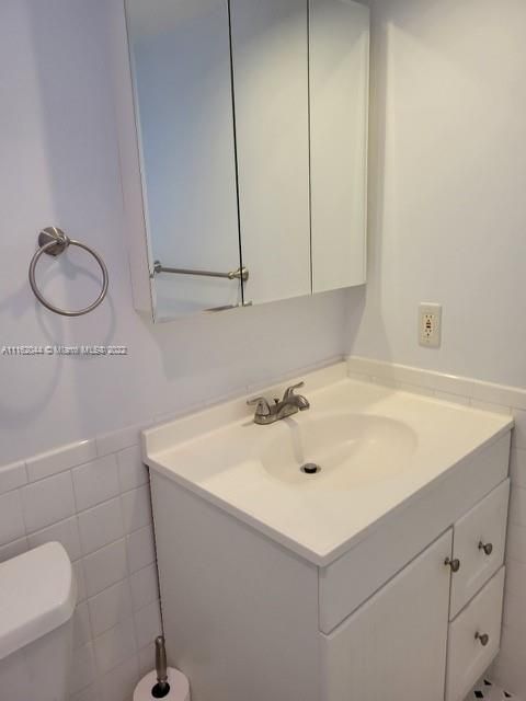 Recently Sold: $189,900 (1 beds, 1 baths, 997 Square Feet)