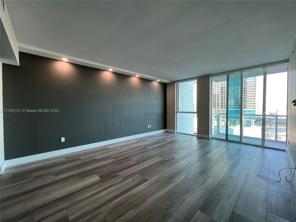 Недавно арендовано: $3,250 (1 спален, 1 ванн, 806 Квадратных фут)