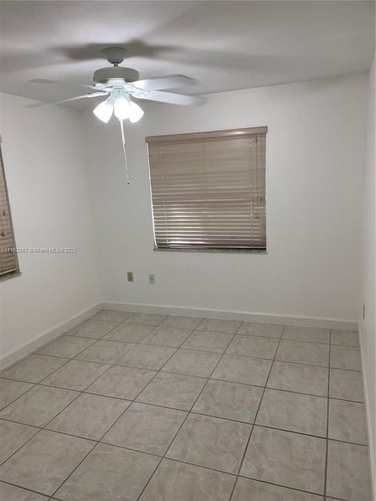 Recently Rented: $3,000 (3 beds, 2 baths, 2043 Square Feet)