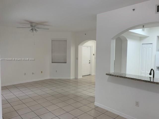 Recently Rented: $2,450 (3 beds, 2 baths, 1260 Square Feet)