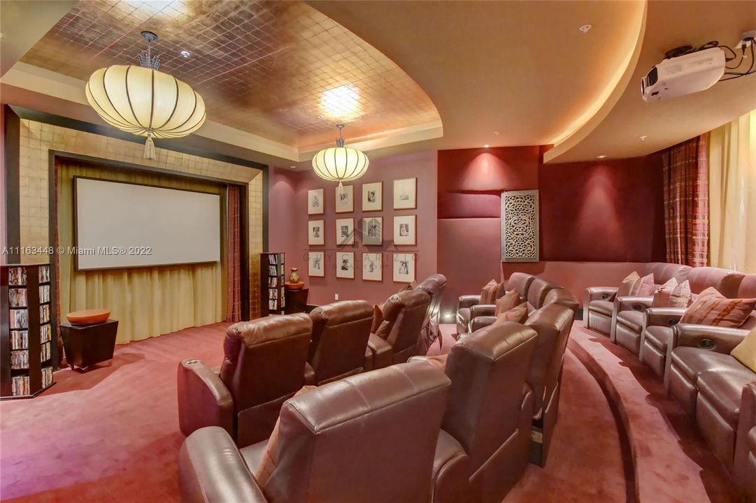 The Plaza at Oceanside - Theater Room