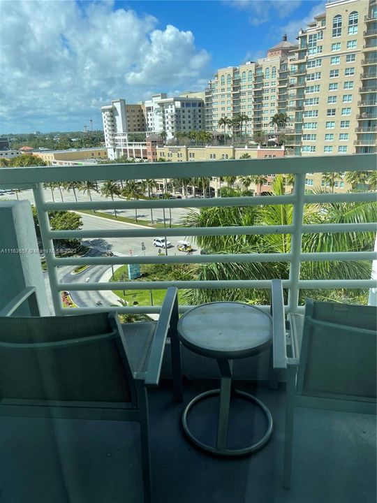 Recently Sold: $180,000 (1 beds, 1 baths, 548 Square Feet)