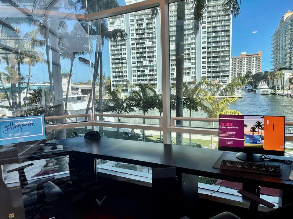 Recently Sold: $180,000 (1 beds, 1 baths, 548 Square Feet)