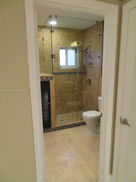 最近租的: $4,000 (3 贝兹, 3 浴室, 1700 平方英尺)