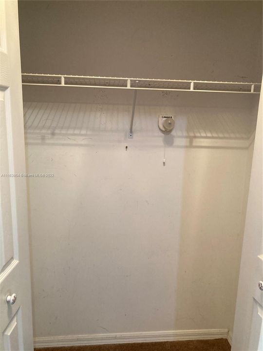 Недавно продано: $340,000 (2 спален, 2 ванн, 1044 Квадратных фут)