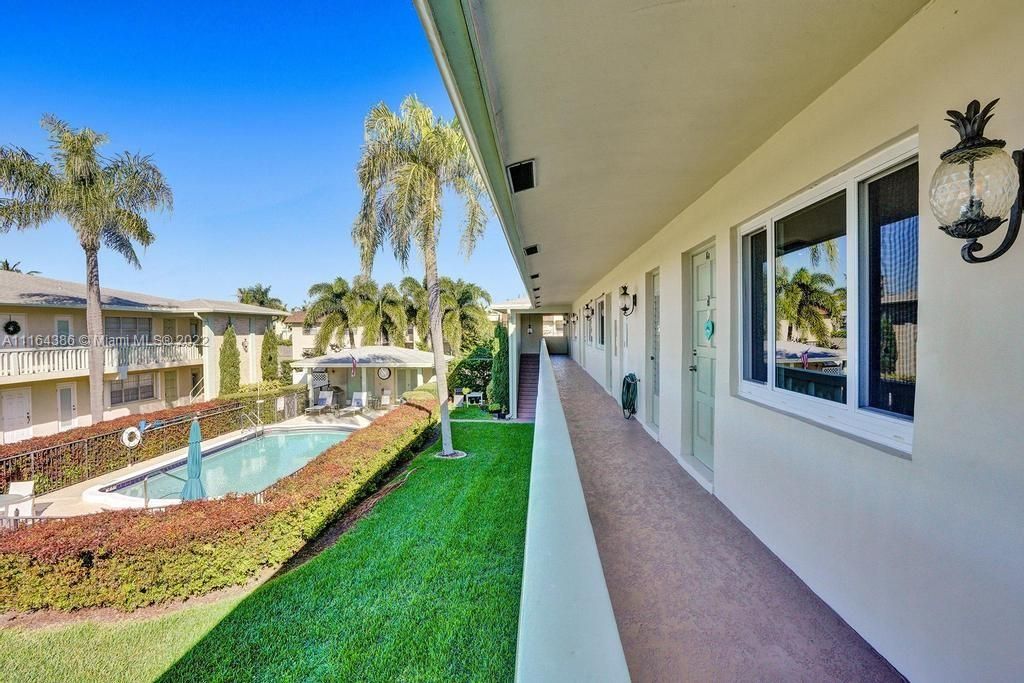 Recently Sold: $150,000 (1 beds, 1 baths, 750 Square Feet)