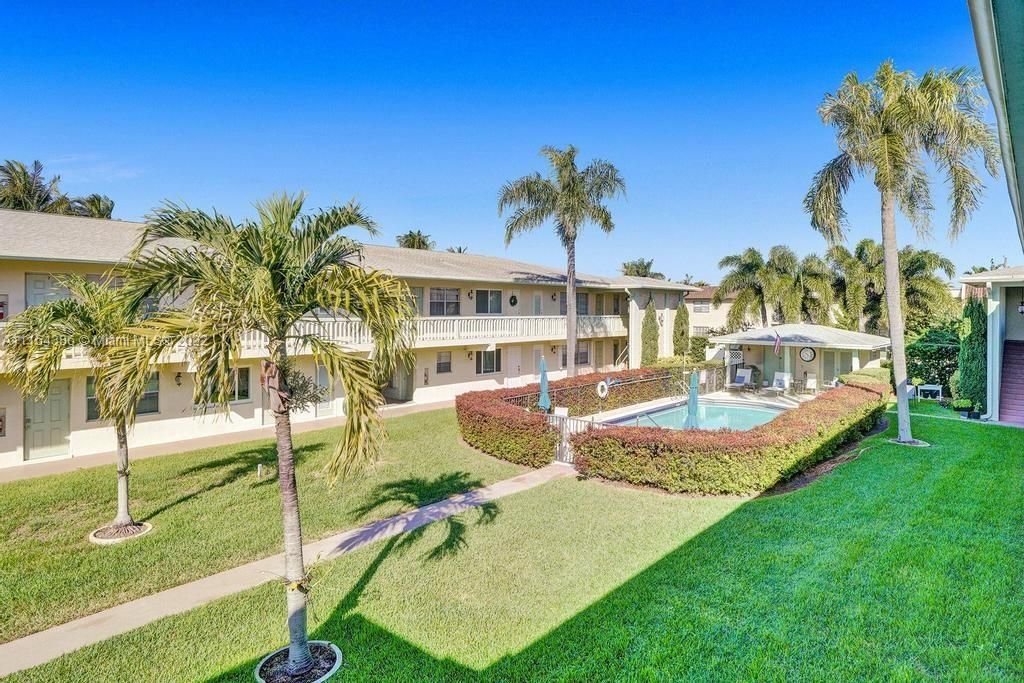 Recently Sold: $150,000 (1 beds, 1 baths, 750 Square Feet)