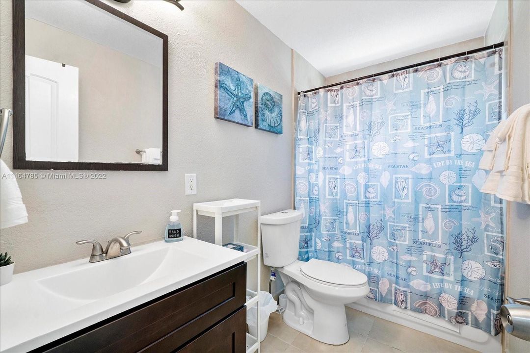 最近售出: $499,000 (2 贝兹, 2 浴室, 1160 平方英尺)