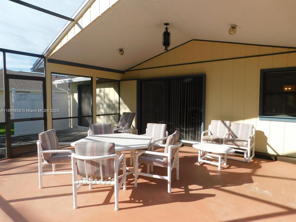 Screened Patio