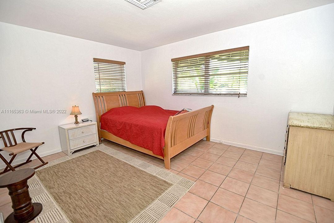 TILED MASTER BEDROOM