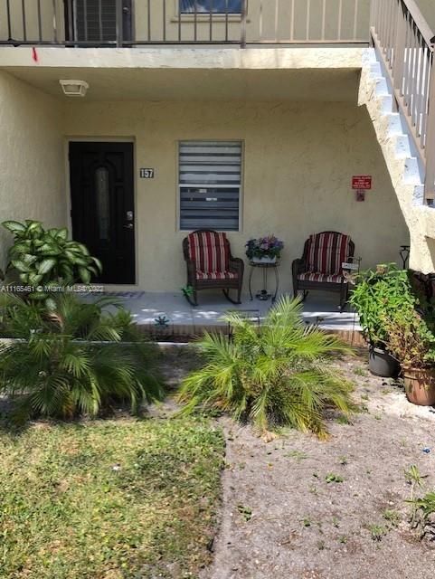 Recently Sold: $158,000 (2 beds, 2 baths, 1000 Square Feet)