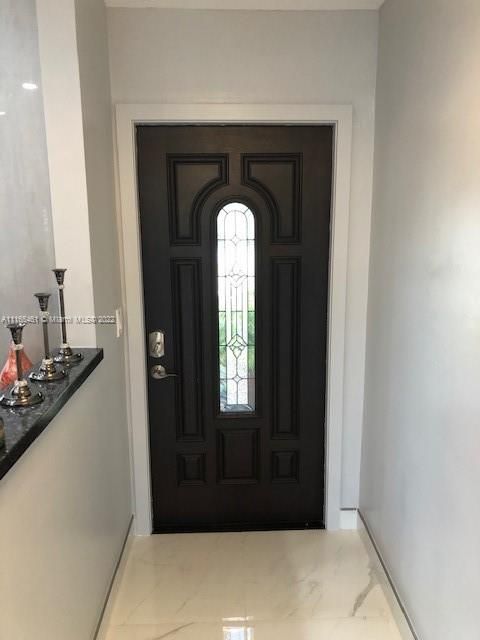 Recently Sold: $158,000 (2 beds, 2 baths, 1000 Square Feet)